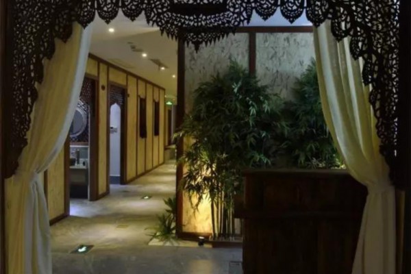 成都写字楼里，一杯茶的健康时光(成都写字楼吧)